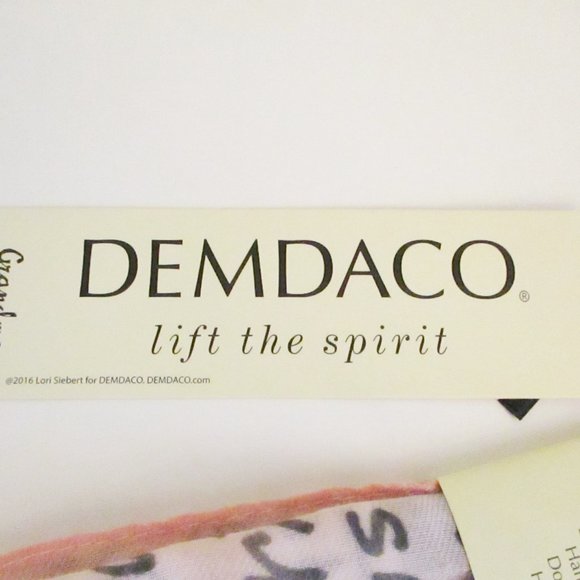 NWT! Demdaco Poetic Threads by Lori Siebert Grandma Rectangle Scarf, Peach Ombre - Picture 3 of 13